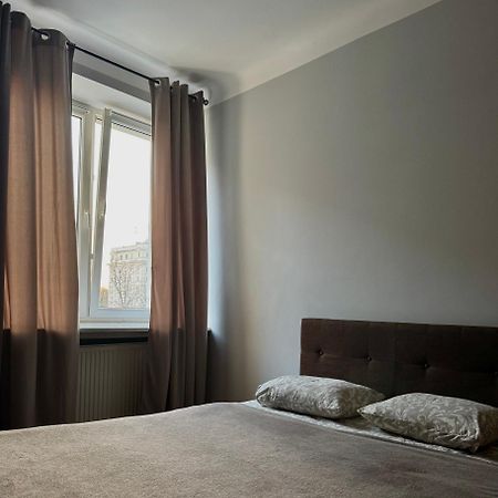 K22 Andersa 12 M Ratusz Arsenal Apartment Warsaw Ngoại thất bức ảnh