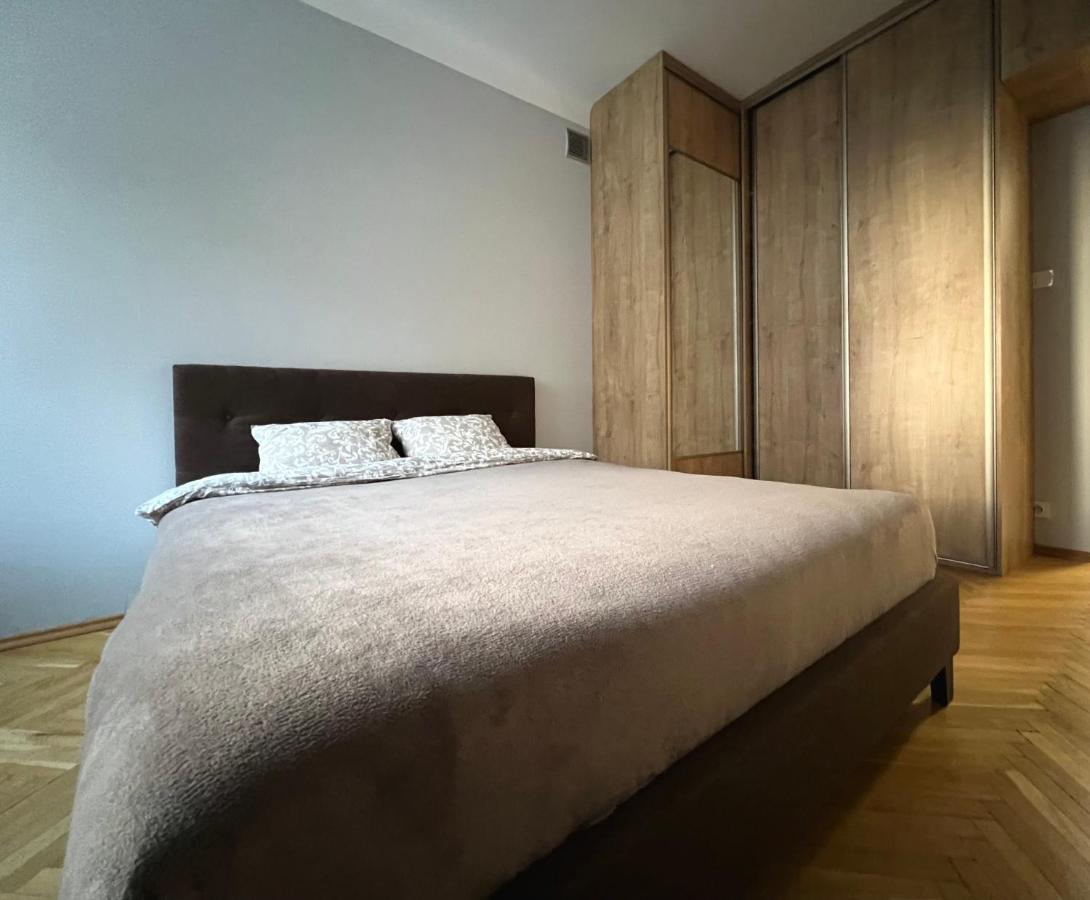 K22 Andersa 12 M Ratusz Arsenal Apartment Warsaw Ngoại thất bức ảnh