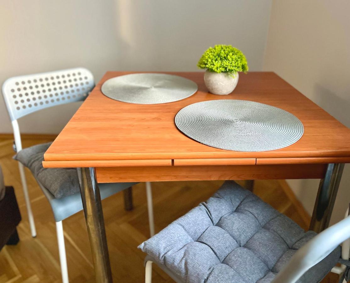 K22 Andersa 12 M Ratusz Arsenal Apartment Warsaw Ngoại thất bức ảnh